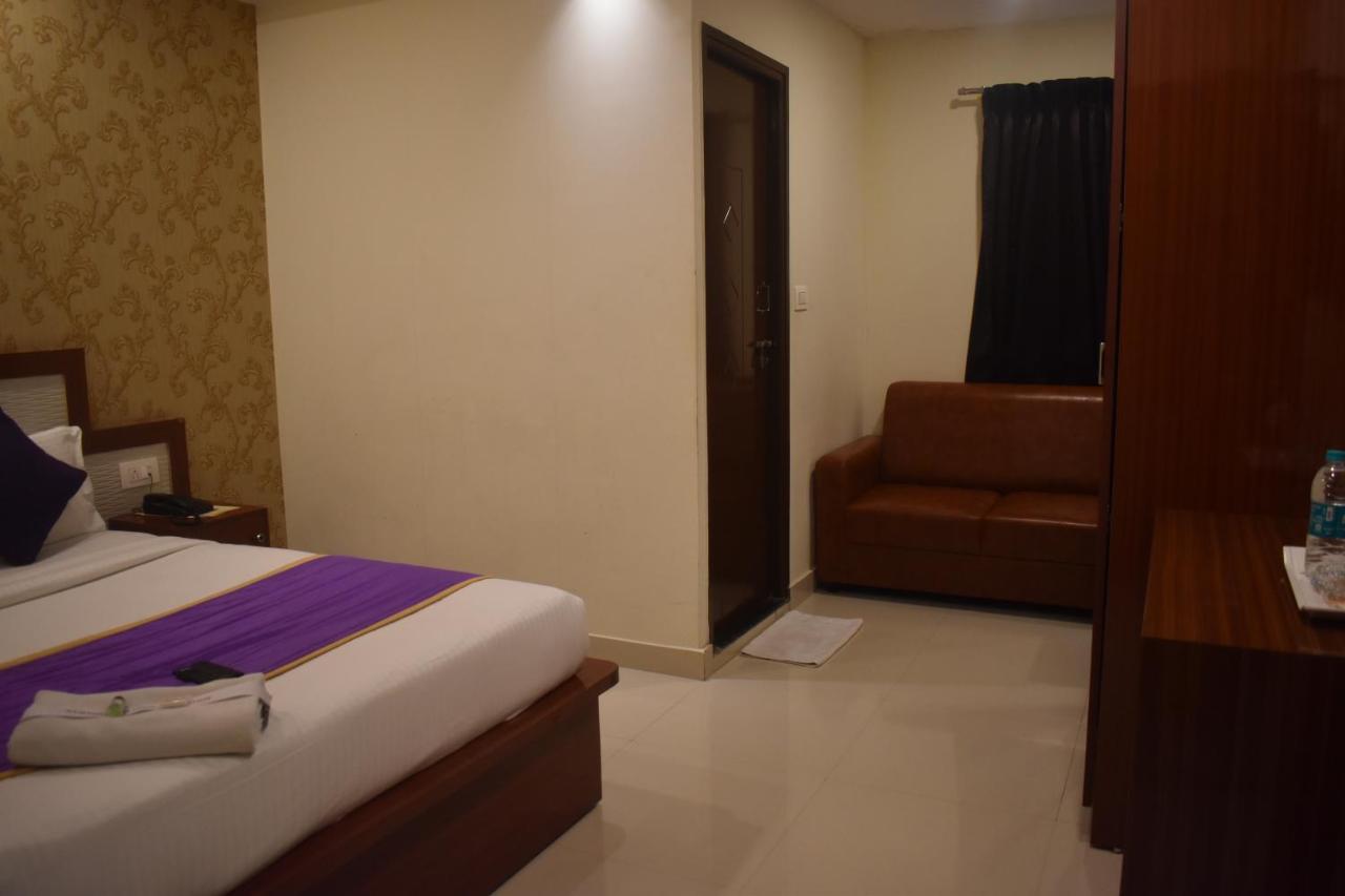 Hotel Ur Comforts Jayanagar Bangalore Exterior foto